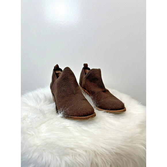 Sofft Women’s Knit Sweater Booties Size 6M Brown Ankle Versatile Minimalist - Picture 1 of 9